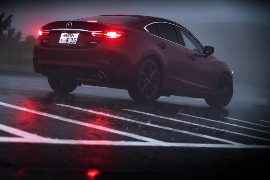  Mazda6 (GJ) 2018 года  (JP) (фото 4 из 16)